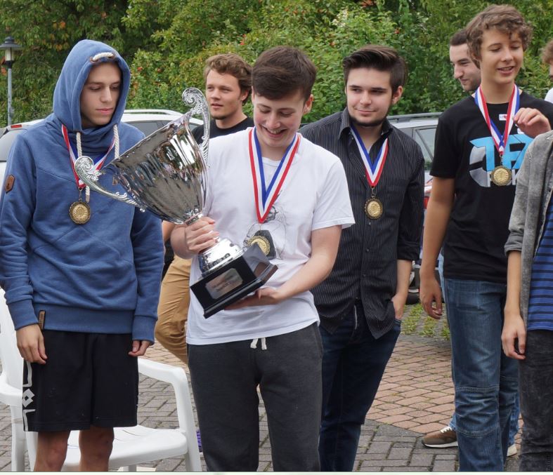 Breakfast Jr at DeutschLAN 2015.JPG